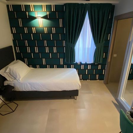 Boutique Hotel Palazzo Donna Iulia Поццуолі Екстер'єр фото