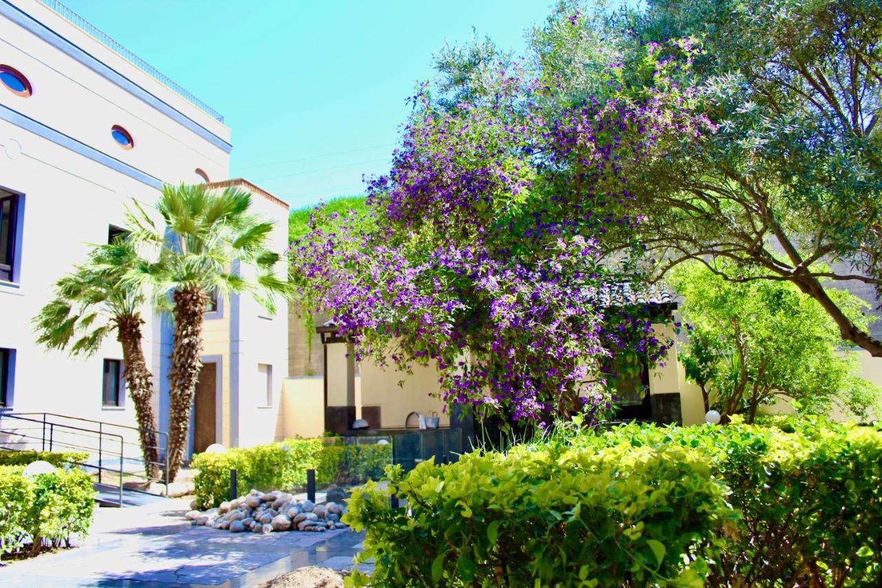 Boutique Hotel Palazzo Donna Iulia Поццуолі Екстер'єр фото