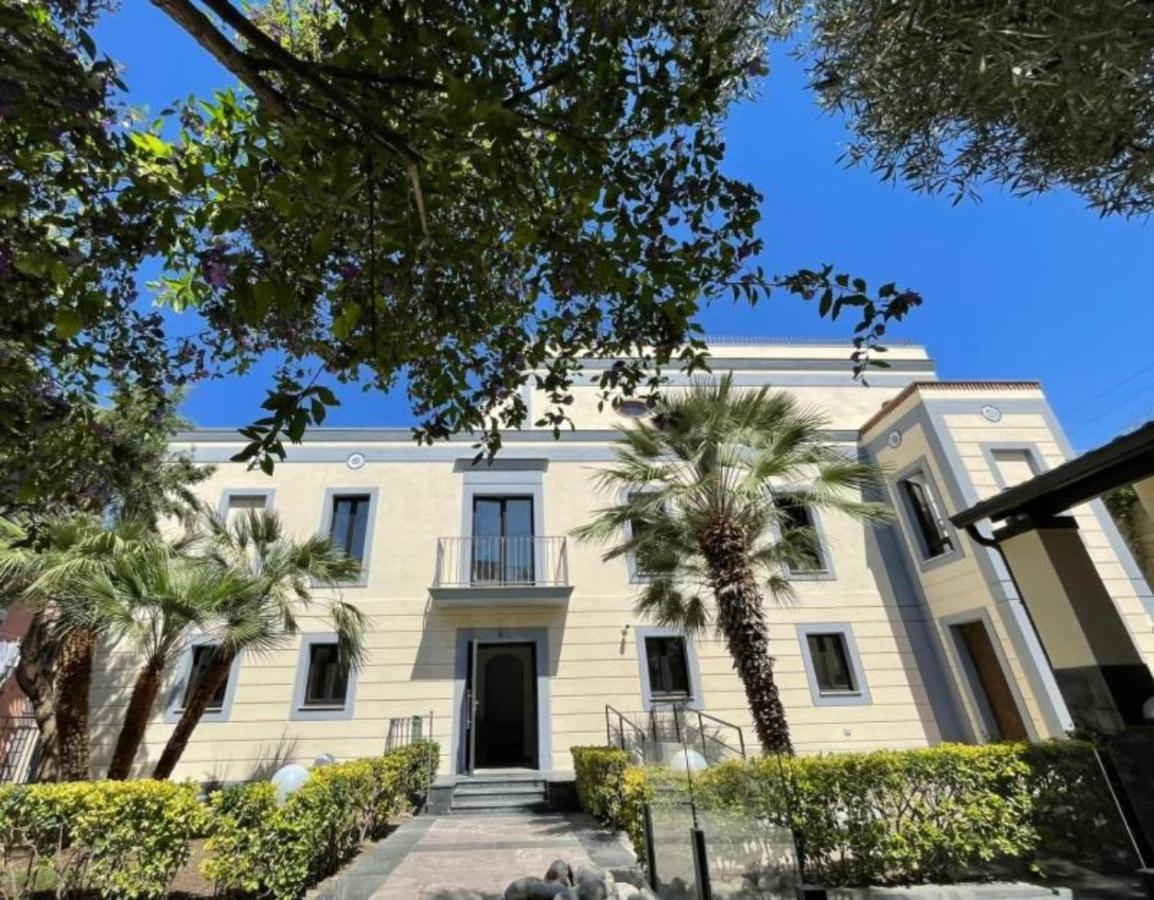 Boutique Hotel Palazzo Donna Iulia Поццуолі Екстер'єр фото