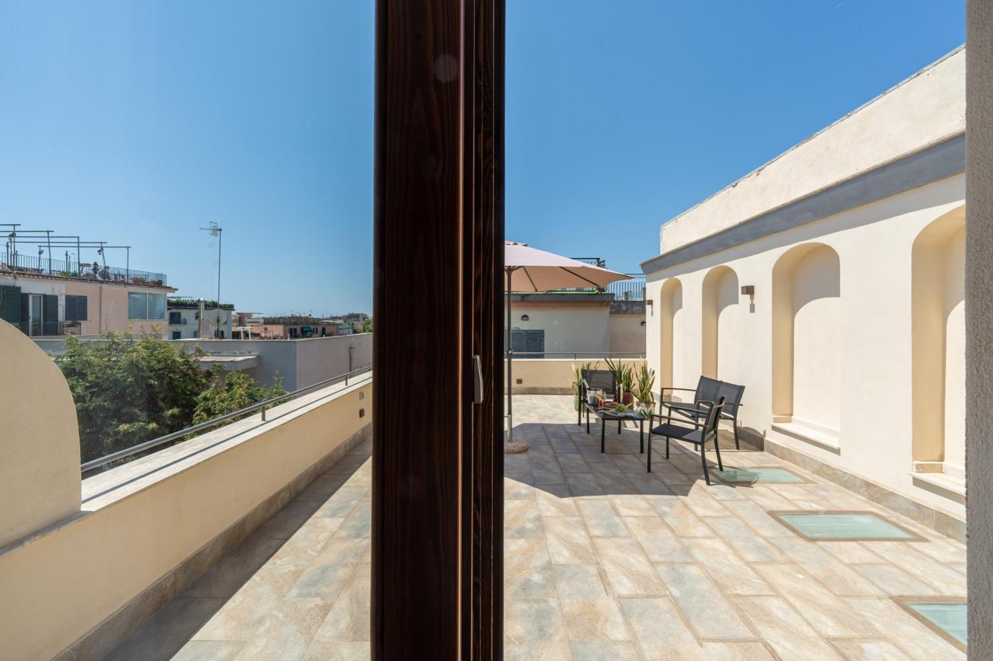 Boutique Hotel Palazzo Donna Iulia Поццуолі Екстер'єр фото