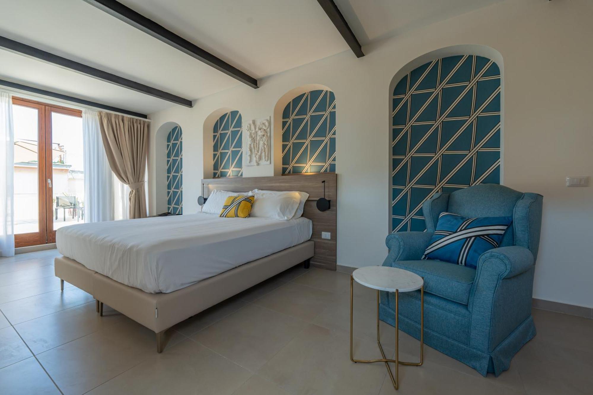 Boutique Hotel Palazzo Donna Iulia Поццуолі Екстер'єр фото
